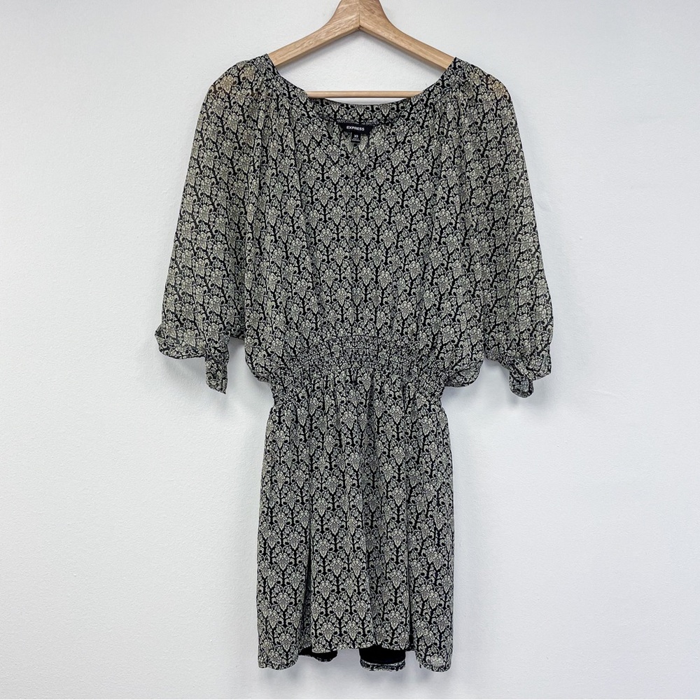 EXPRESS DRESS